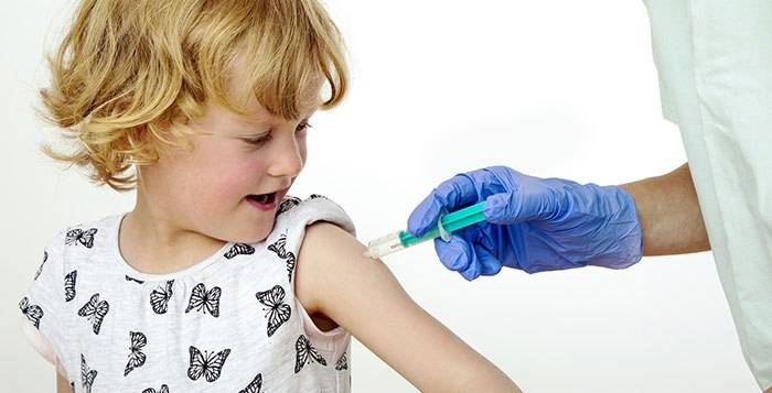 Rritet lëvizja kundër vaksinave në SHBA 