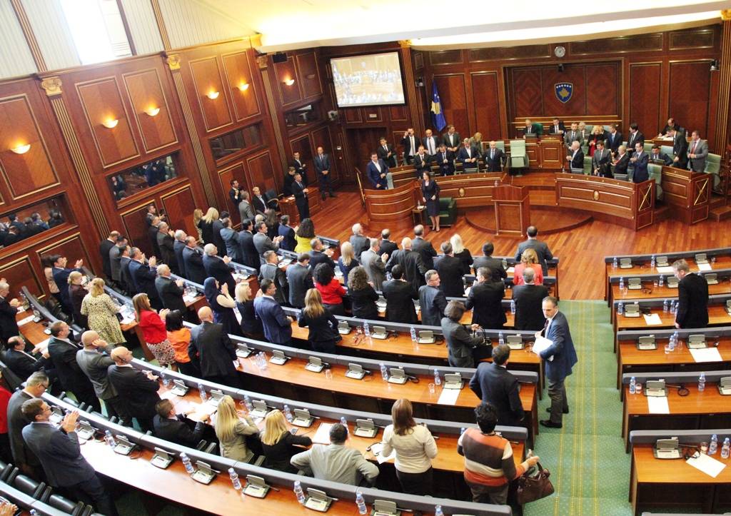 Në Kuvend kërkohet shfuqizimi i ligjit për Gjykatën Speciale 