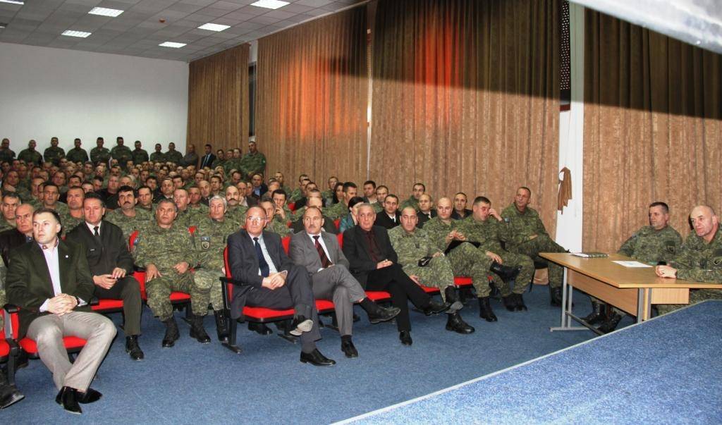 Forcat e Armatosura të Kosovës do t’i kenë pesë mijë ushtarë aktivë 