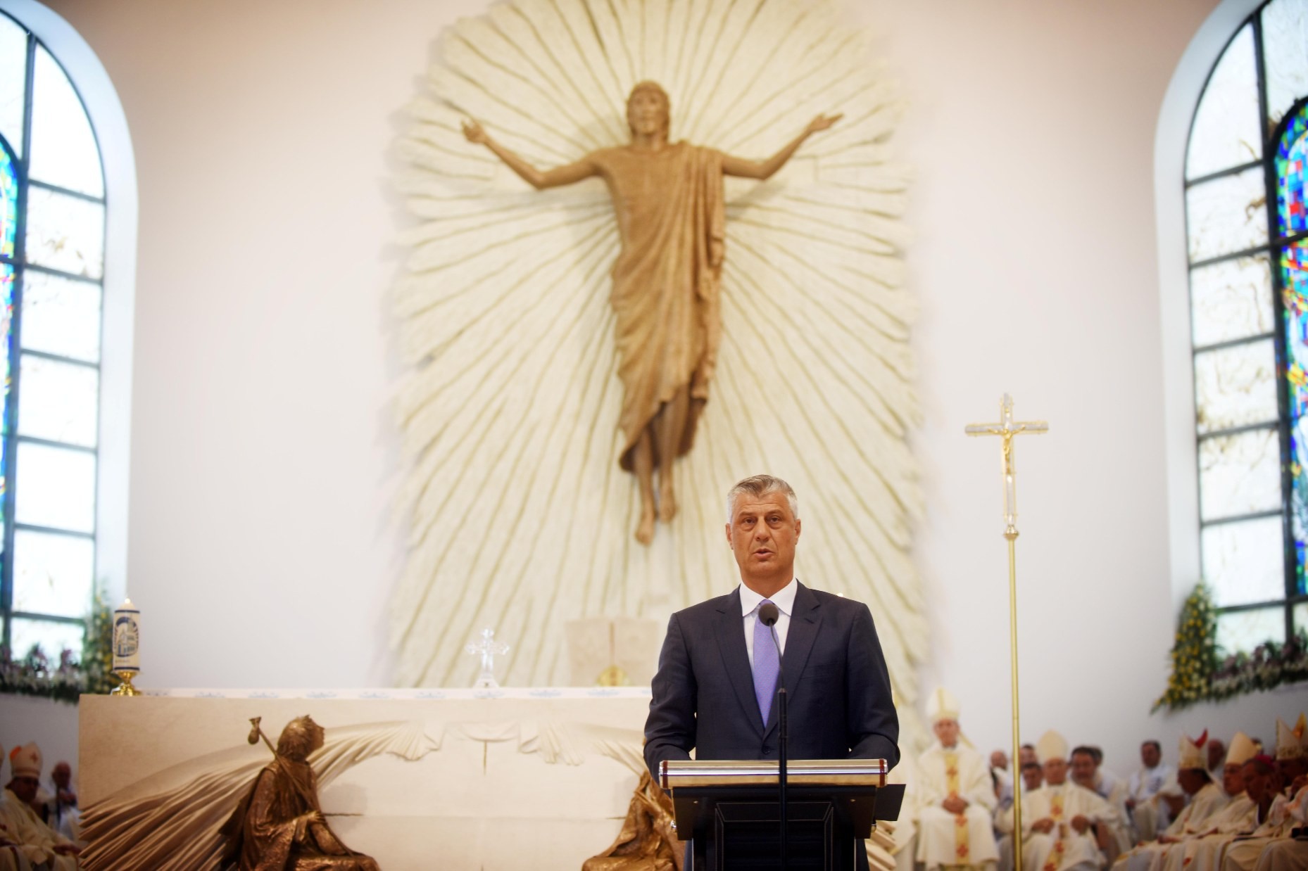 Katedralja një tempull fetar dhe rrëfim i historisë sonë