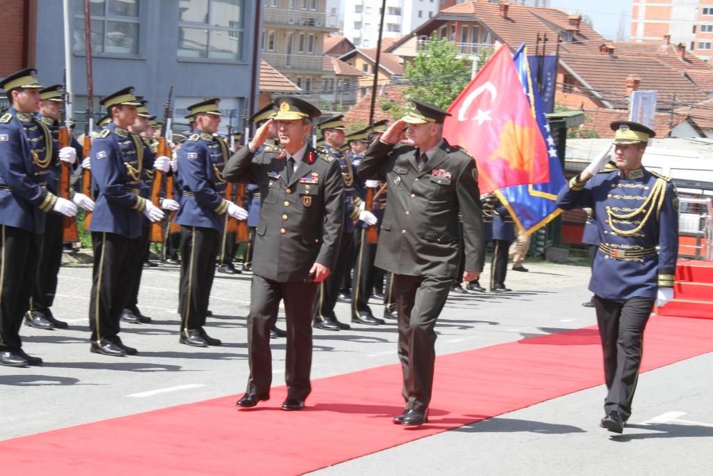 Turqia mbështet anëtarësimin e Kosovës në NATO