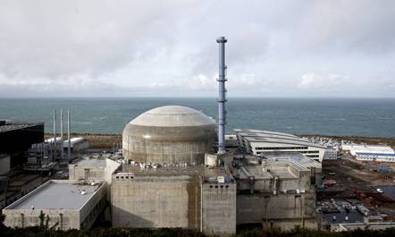 Shpërthim në një central bërthamor në Francë