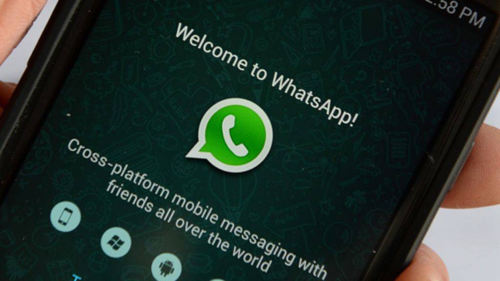 WhatsApp lejon përdoruesit të hyjnë në llogaritë e tyre nga një telefon dytësor
