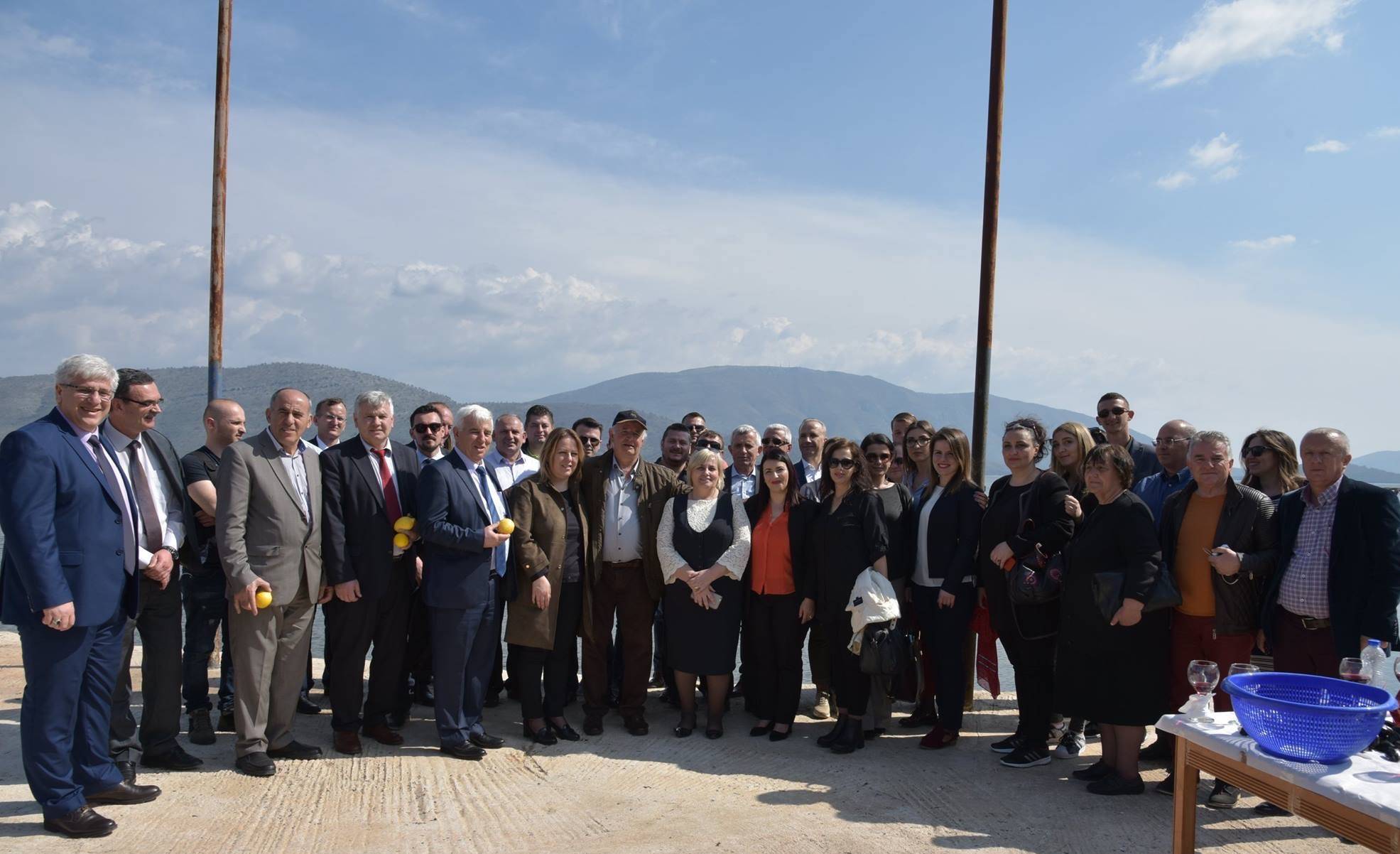 Kosova e Shqipëria bashkëpunojnë në nxitjen e investimeve të huaja 