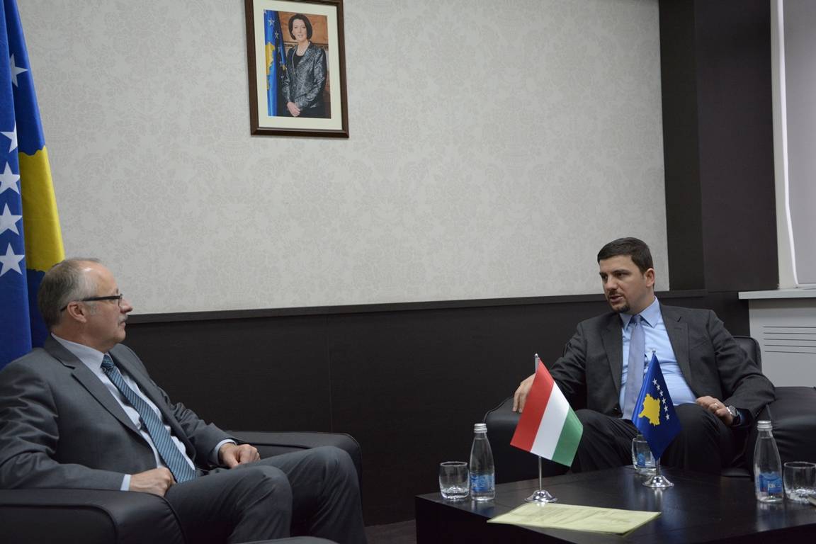 Hungaria rikonfirmoi mbështetjen për bujqësinë e Kosovës 