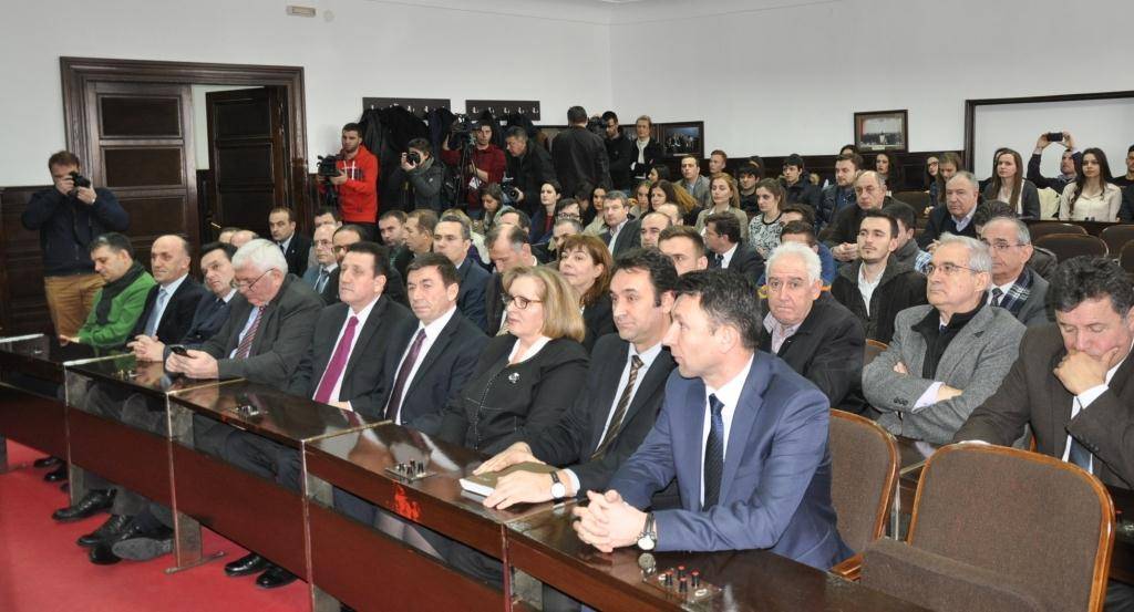 Universiteti i Prishtinës shënon 45 vjetorin e themelimit