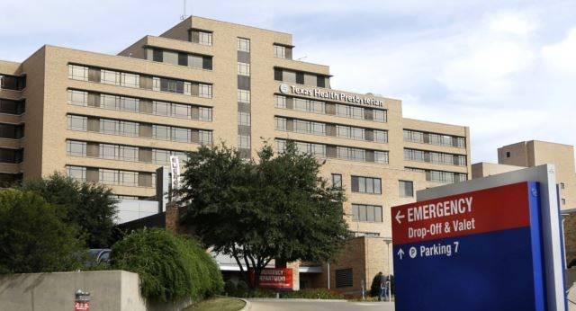 Një punonjëse spitali në SHBA testohet pozitive me Ebolën