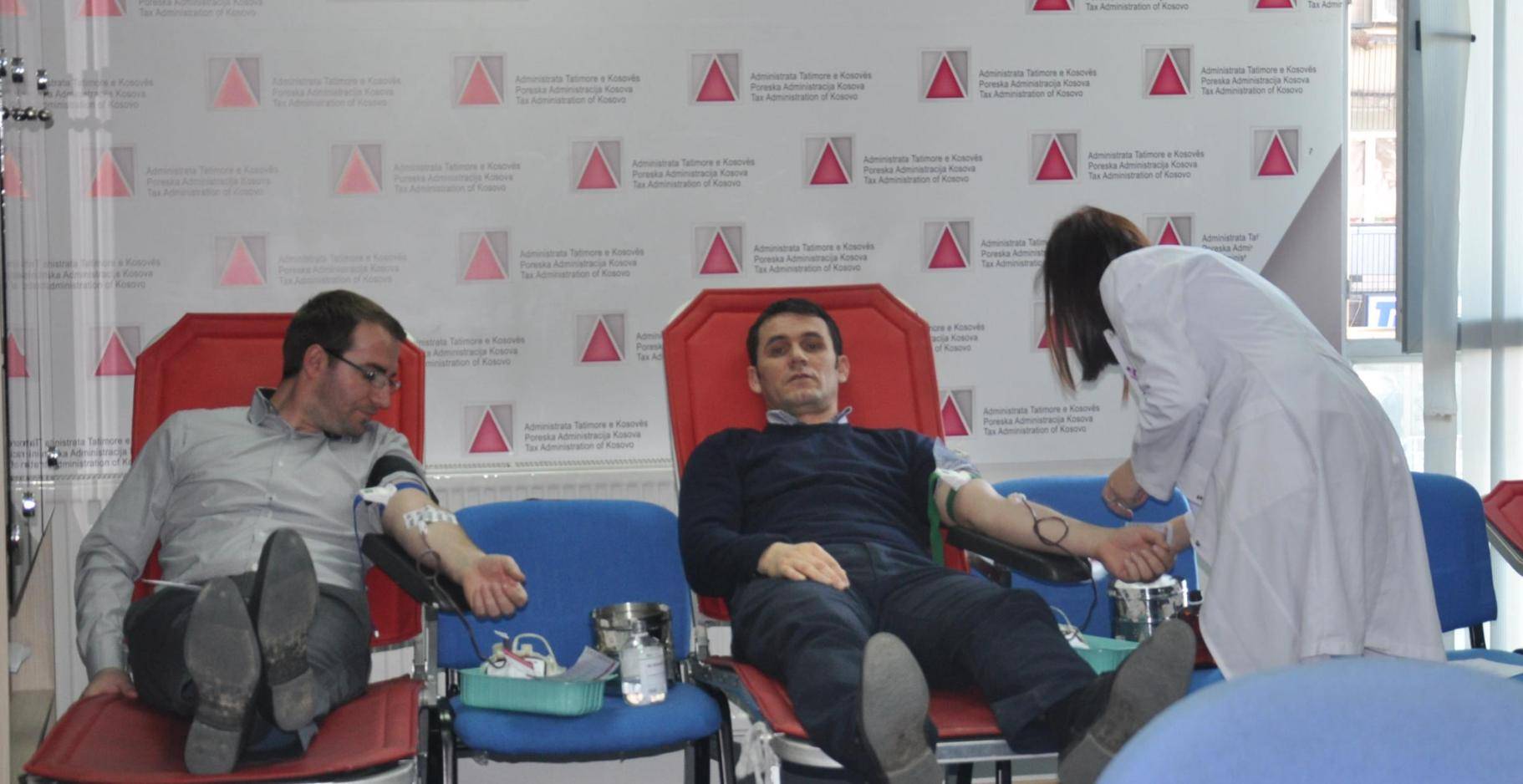 Zyrtarë të ATK-së dhuruan gjak vullnetarisht