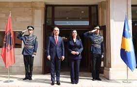 Presidenti i Shqipërisë, Bajram Begaj viziton Kosovën