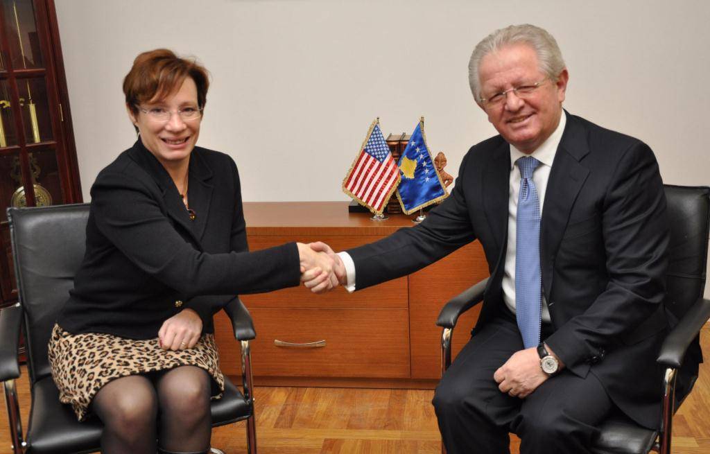 SHBA do të vazhdoj të përkrah strukturat e sigurisë në Kosovë 