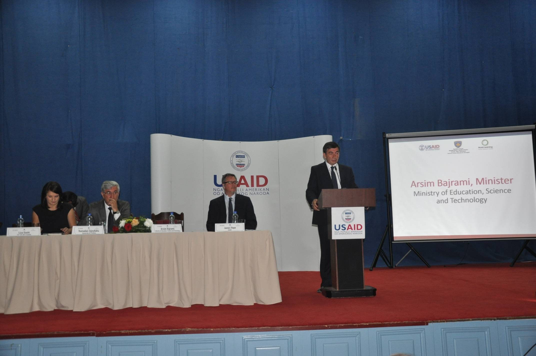 USAID ndihmon Kosovën me Programin e Lidershipit Transformues 