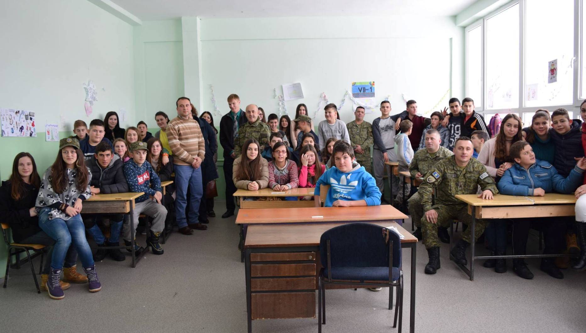 FSK mban ligjërata për vetëdijesimin e nxënësve nga rreziku i minave