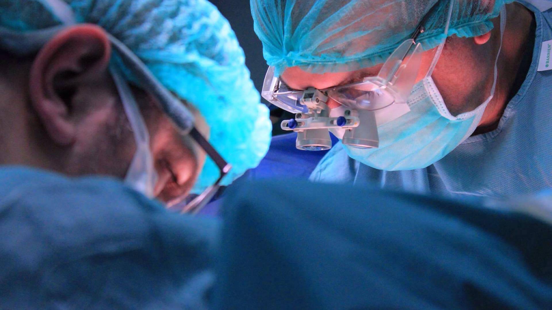 2 kardiokirurgë të QKUK-së, kryen 215 operacione