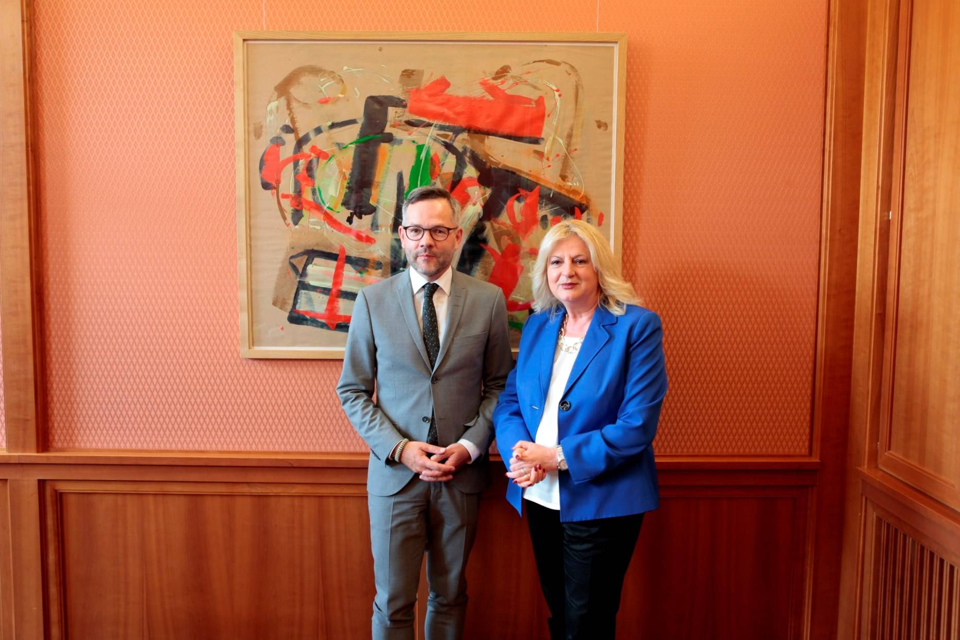 Tahiri takon ministrin gjerman për Evropë, Michael Roth