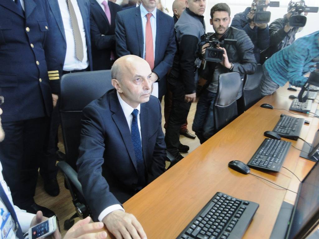 Dogana lanson sistemin e ri të eksportit 