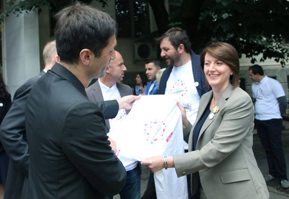 Filloi fushata për promovimin e regjistrit të diasporës
