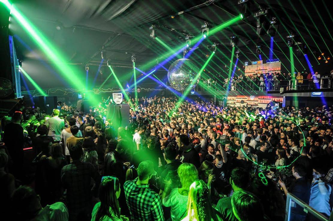 Festa e Pavarësisë rikthen DJ-ët e famshëm botëror në Prishtinë