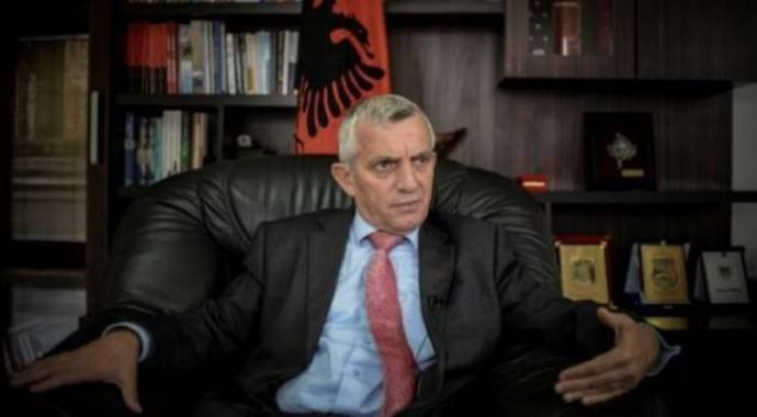 Ambasadori Minxhozi viziton komunën e Prishtinës