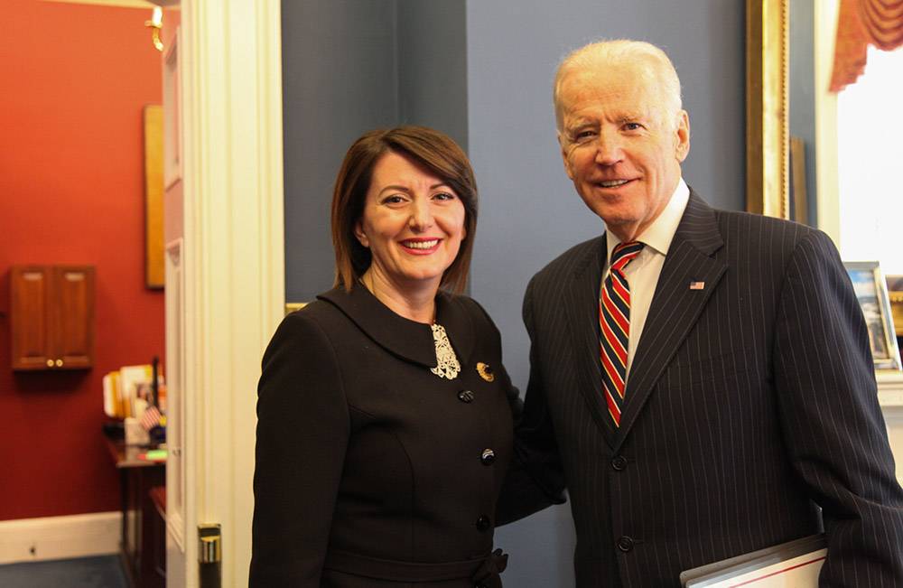 Presidentja Jahjaga pritet nga Zëvendëspresidenti Joseph Biden