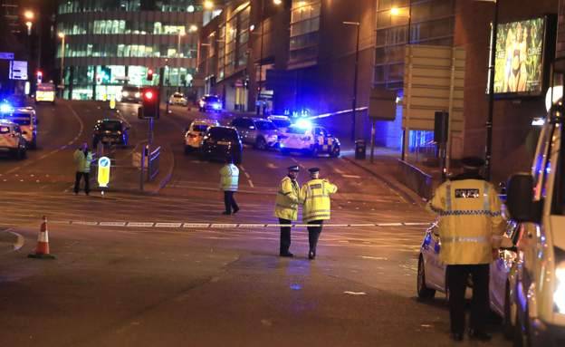 Një shpërthim në Manchesteri, 19 të vdekur dhe 50 persona të lënduar