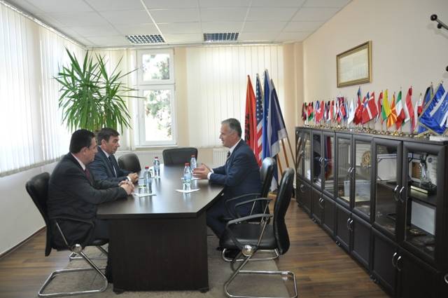 Bajrami vizitoi Akademinë e Kosovës për Siguri Publike