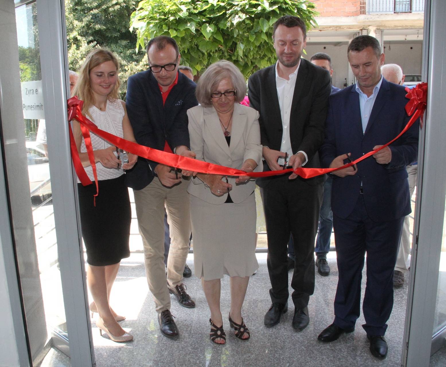 Inaugurohet objekti i ri i Zyrës së Punësimit në Rahovec
