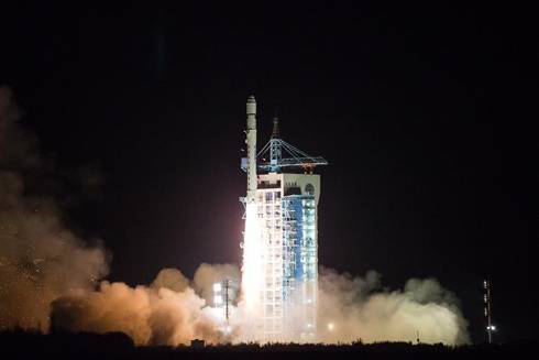 Kina lëshoi satelitin për monitorimin e dyoksidit të karbonit