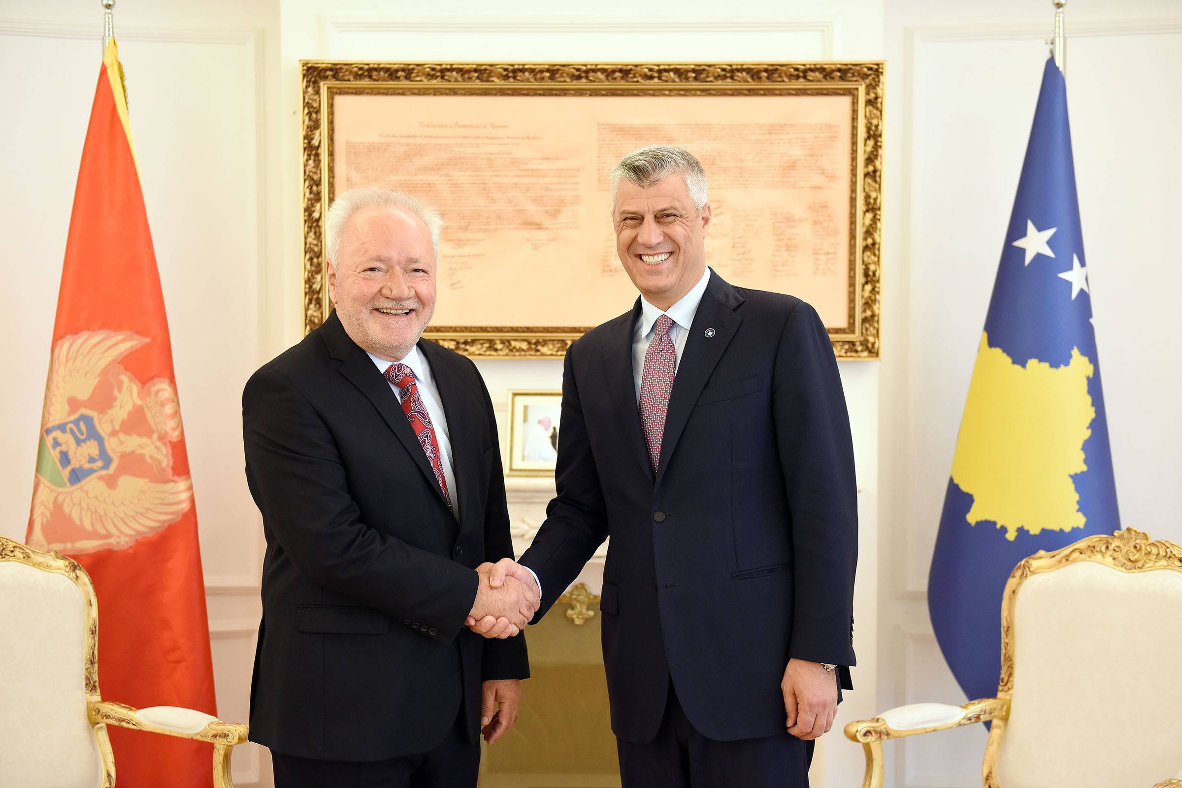 Presidenti Thaçi pranoi kredencialet ambasadorit të Malit të Zi  