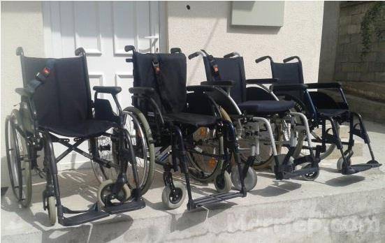 Handikos dhuron 40 karroca  për bartje të pacientëve në QKUK