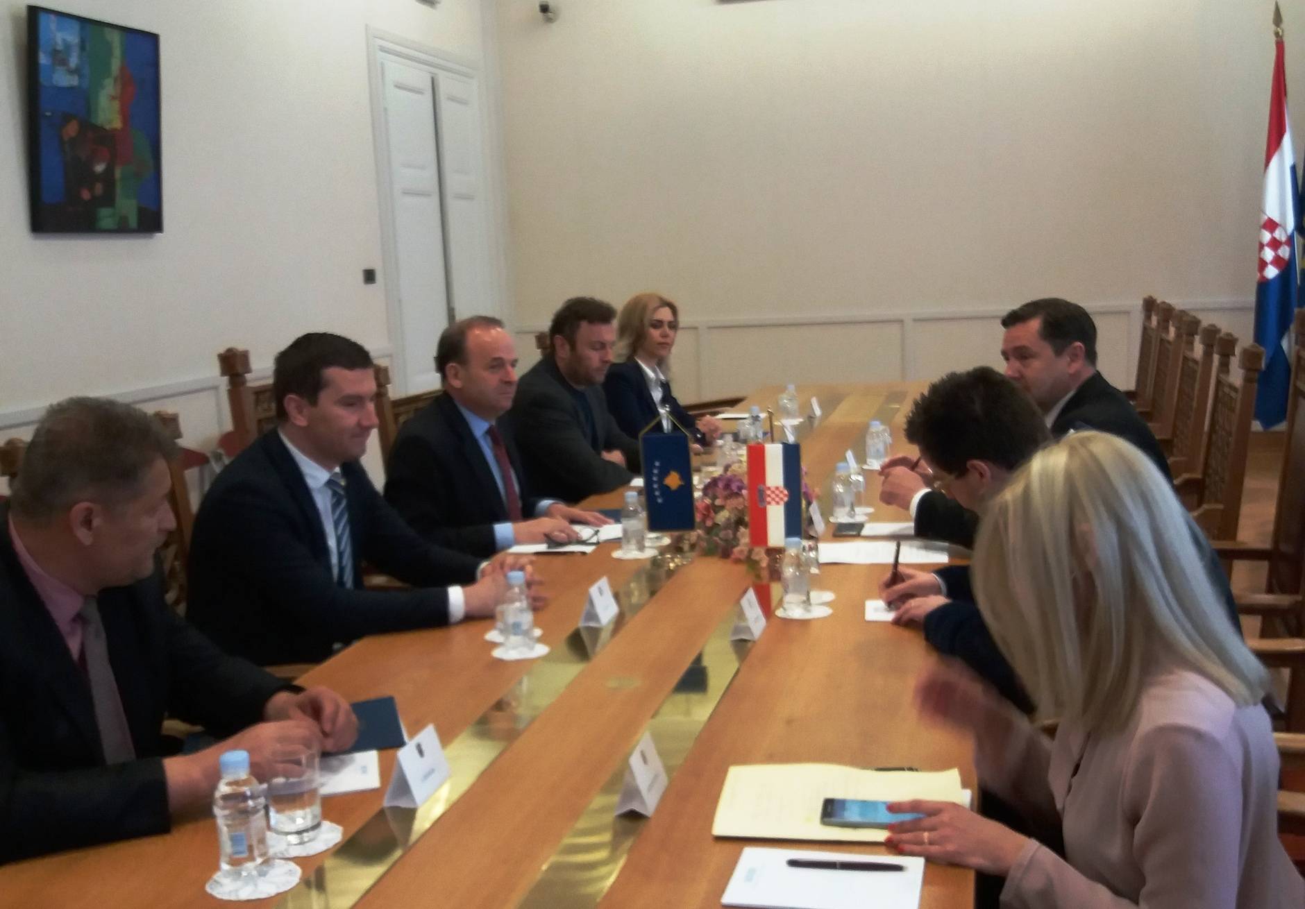 Komisioni për Punë të Jashtme vazhdon takimet në Kroaci