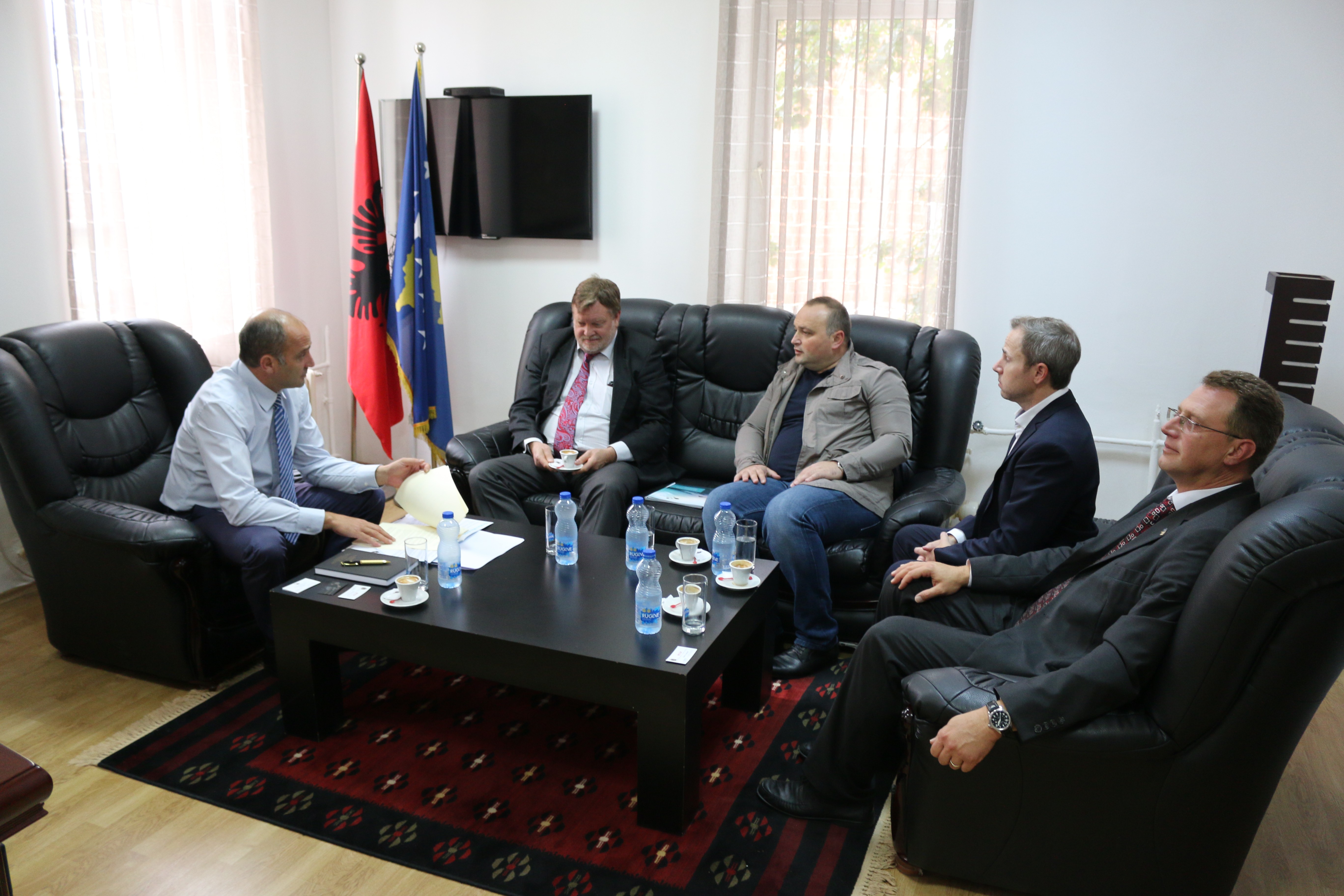 Kompania “PRG” e gatshme të investojë 35 milionë dollarë në Kosovë