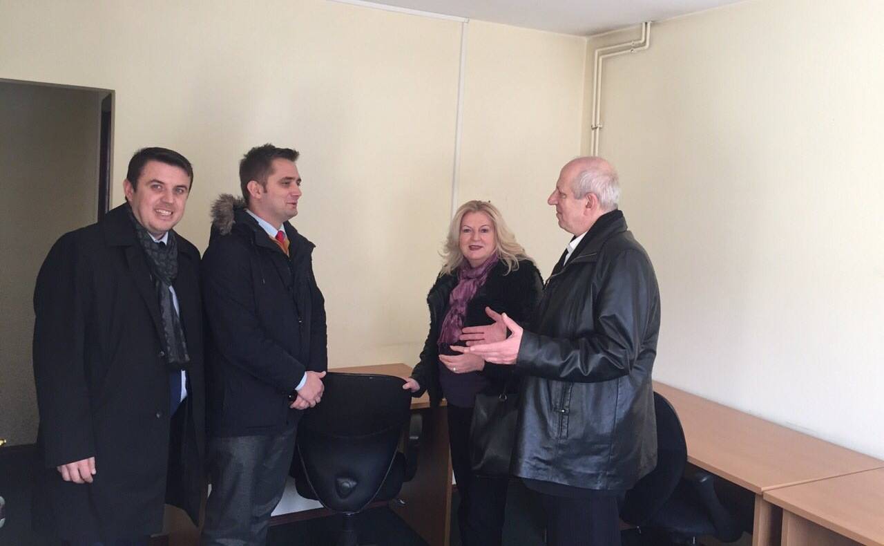 Ministrja Tahiri inauguroi objektin e Qeverisë së Kosovës në veri