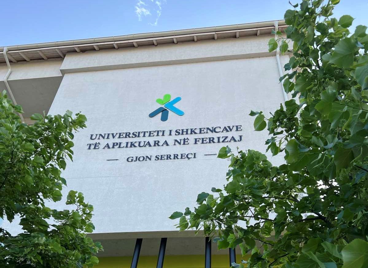 Universiteti e Ferizajit riakreditohet edhe për pesë vjet