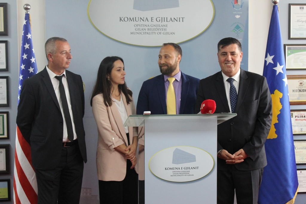 Gjilani dhe USAID marrëveshje për tregun e punës dhe orientimin në karrierë