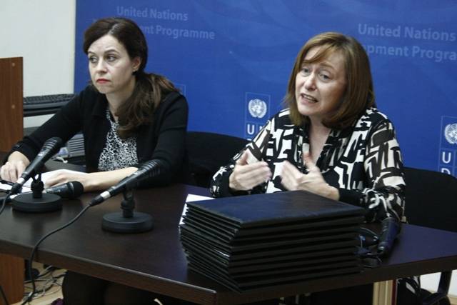 UNDP dorëzoi grantet për avancimin e drejtësisë gjinore