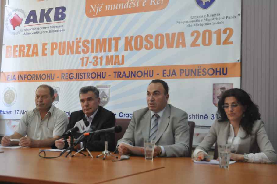 AKB për herë të katërt realizon berzën e punësimit Kosova 2012