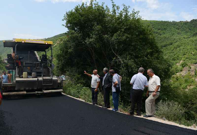 Asfaltohet rruga 1.6 km në Trepçë