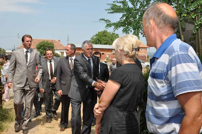 Ministri Rexhepi vizitoi tri komuna të Republikës së Kosovës