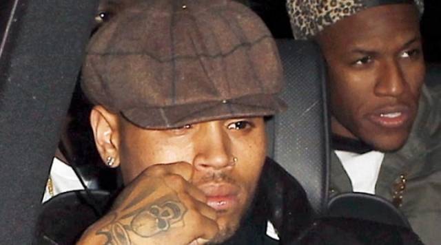 Chris Brown qan për ish-të dashurën