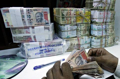 Banka e Indisë ruan normën bazë të interesit