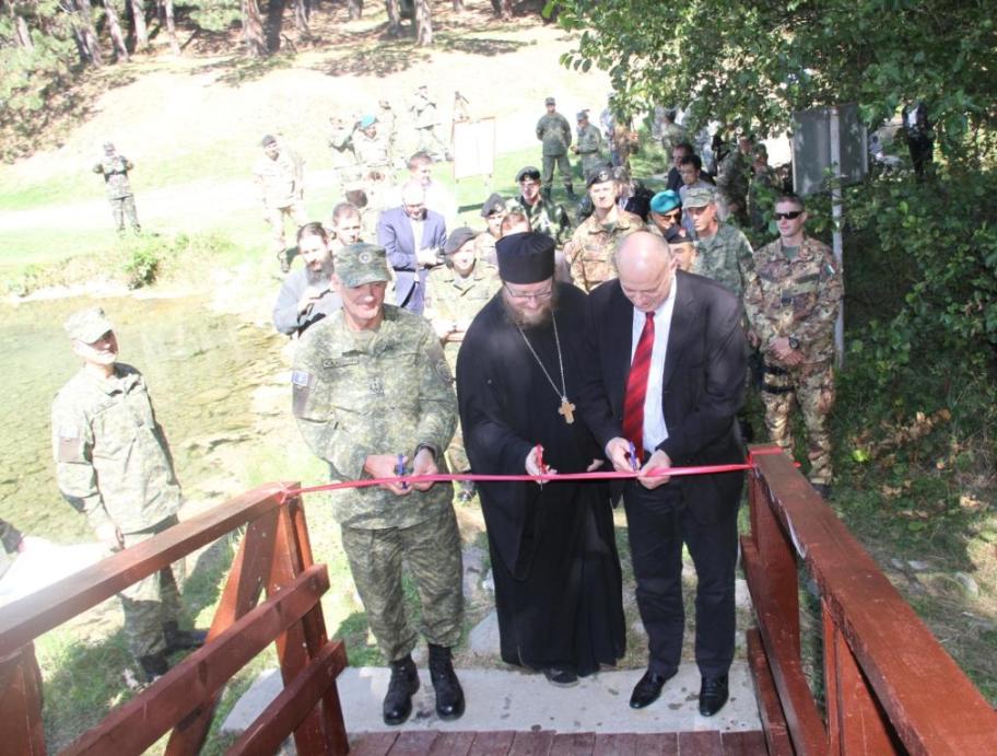 FSK përuroi urën te Manastiri i Deçanit