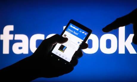 Facebook-u me program të ri kundër imazheve lakuriq të fëmijëve 
