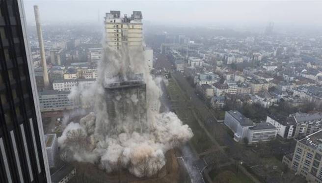 Firma shqiptare rrënoi ndërtesën më të lartë në Evropë