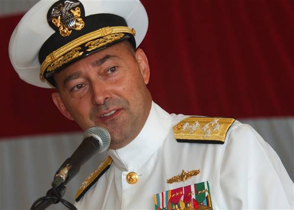 Admirali James G. Stavridis sot viziton Kosovën