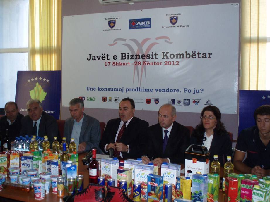 AKB ekspozon prodhimet vendore në Prizren