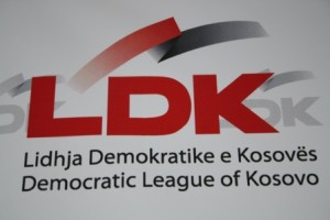 LDK: Qeveria Thaçi e paaftë për të ndaluar zjarret
