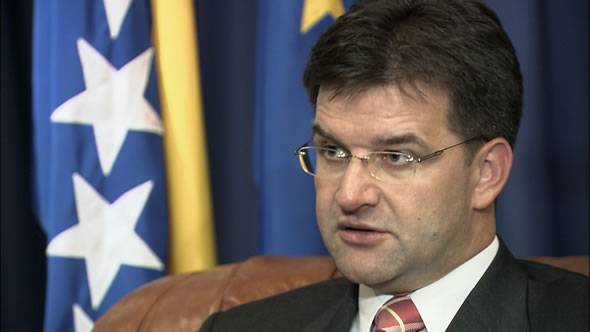 Lajçak beson se dialogu Kosovë-Serbi do të rifillojë shpejt