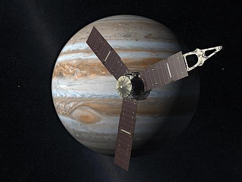 Misioni Juno niset sot drejt Jupiterit