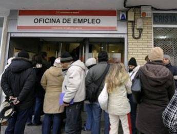 Spanjë, mbi 4 milion të papunë