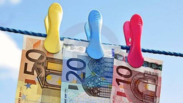 Pesë vjet burg dhe 25 mijë euro gjobë për shpërlarje të parave